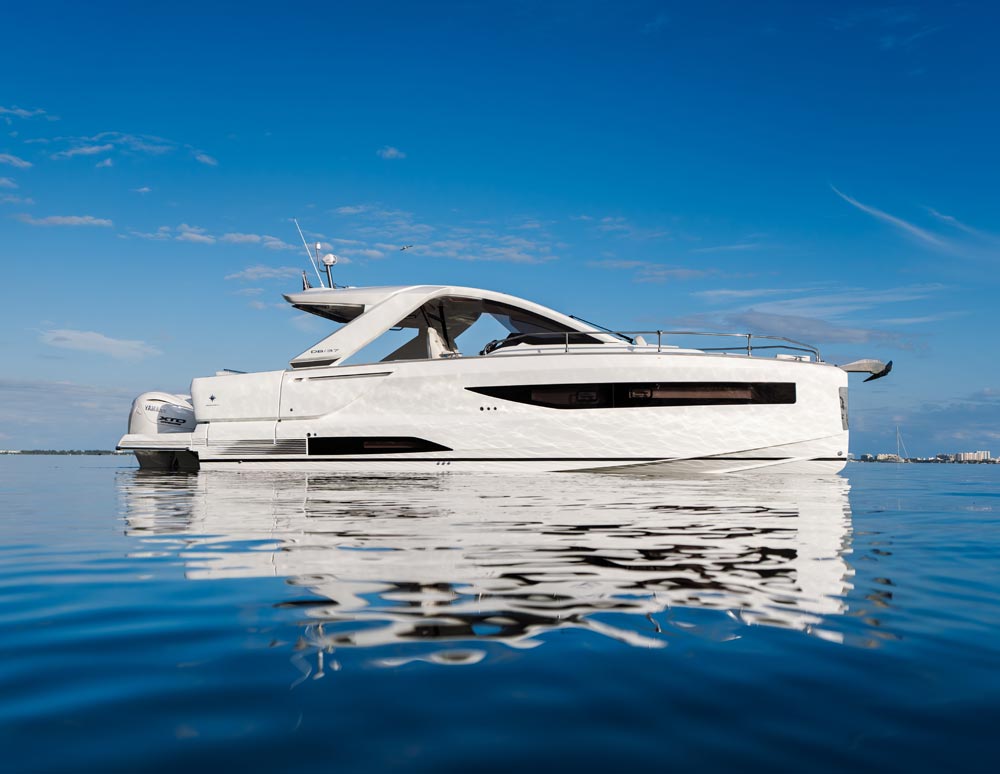 The Jeanneau DB37 is fast, agile, and easy to handle on the water. 
